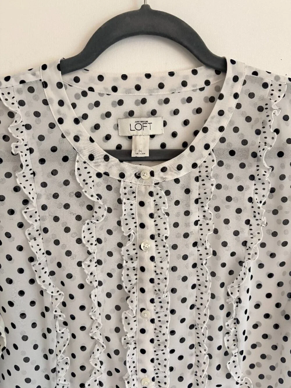 LOFT white black
